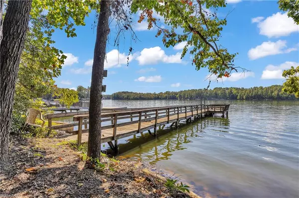 Salisbury, NC 28146,125 Shortsail RD