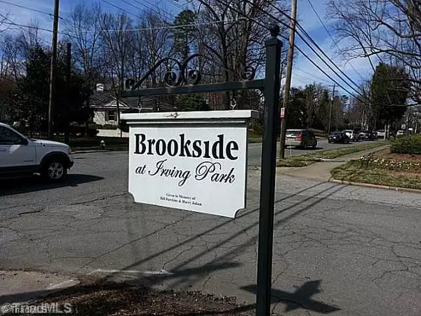 Greensboro, NC 27408,102 Sunset CIR #203