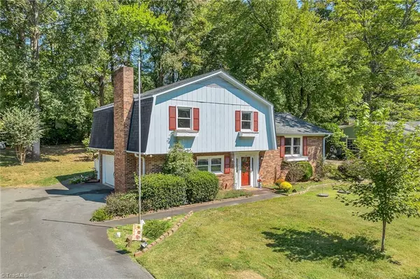 Advance, NC 27006,182 Woodburn PL