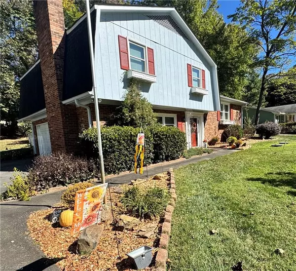 Advance, NC 27006,182 Woodburn PL