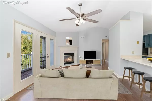Greensboro, NC 27410,3701 Cotswold TER #7K