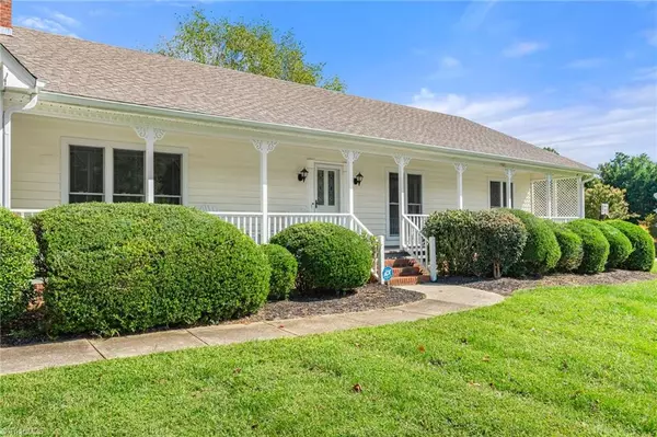 Pleasant Garden, NC 27313,5107 Foxview DR