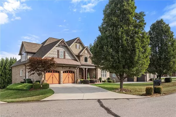 Kernersville, NC 27284,9035 Grove Pines LN