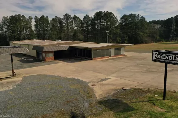 1055 Albemarle RD, Troy, NC 27371
