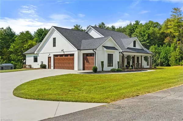 Mount Airy, NC 27030,113 Breken Ridge DR