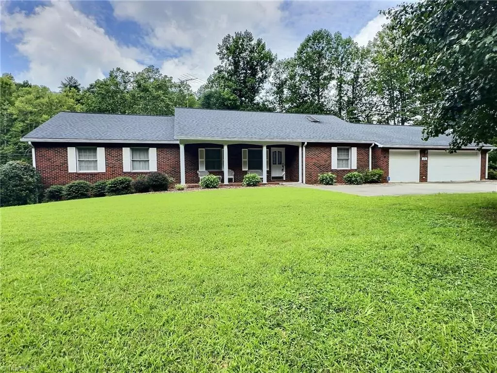 Moravian Falls, NC 28654,5096 S NC Highway 16