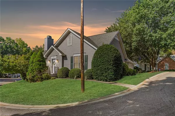 Winston-salem, NC 27104,807 Meadowstone DR