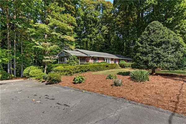 Winston-salem, NC 27106,3617 Benchley RD