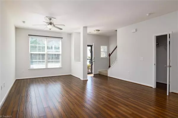 Winston-salem, NC 27103,5360 Farm House TRL