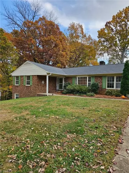 2803 Watauga DR, Greensboro, NC 27408