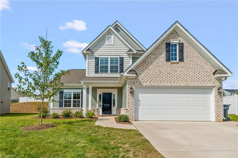 2118 Beechwood View DR, Winston-salem, NC 27106