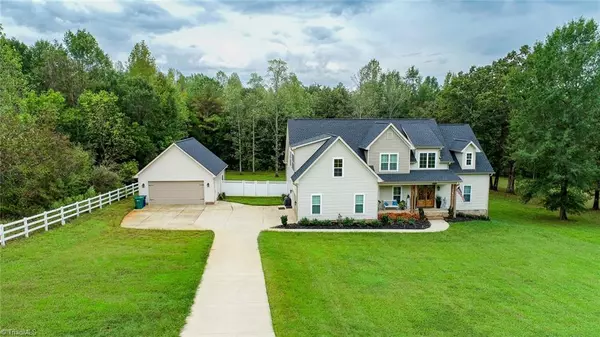 3437 Country LN, Reidsville, NC 27320