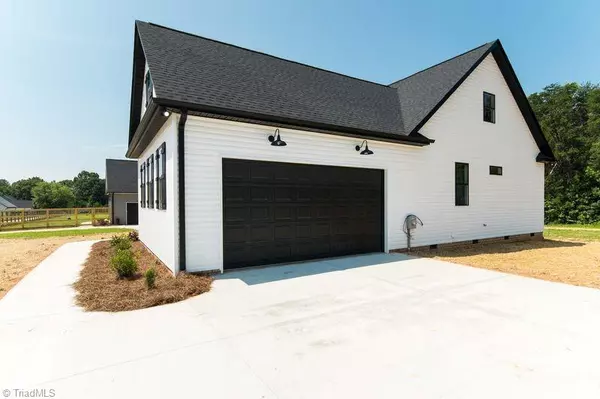 Walkertown, NC 27051,3256 Williston CT
