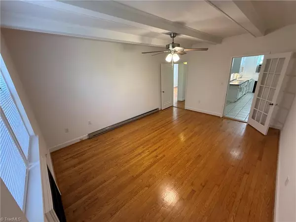 Winston-salem, NC 27101,1310 Glade ST #32