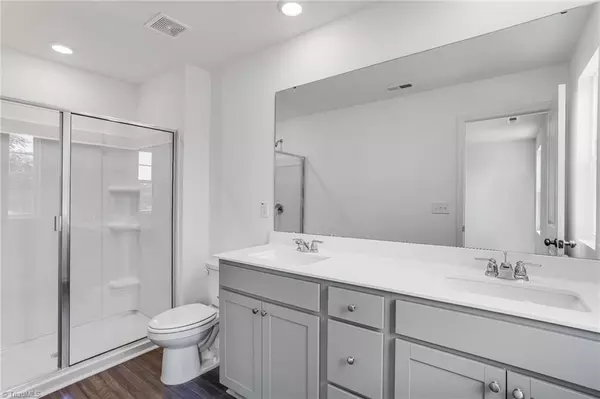 Haw River, NC 27258,900 Pilot ST