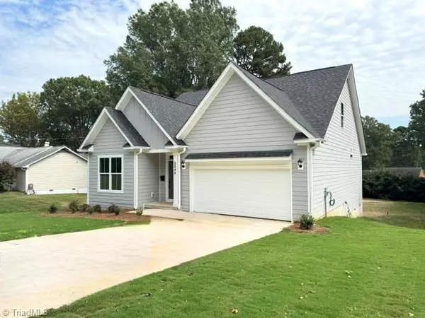 Winston-salem, NC 27104,3346 Country Club RD
