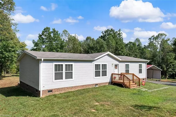 Reidsville, NC 27320,221 Cart DR