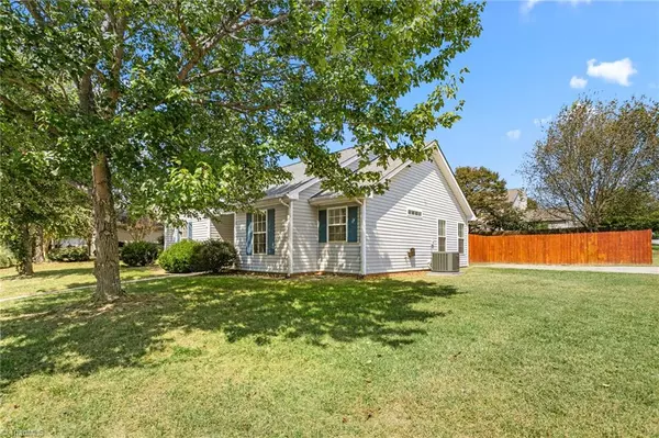 Kernersville, NC 27284,205 Fiddlers Knoll CT