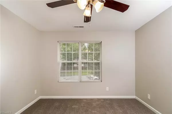 Greensboro, NC 27407,3921 Springbrook DR