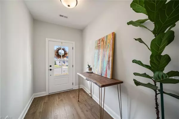 Kernersville, NC 27284,1736 Eastover DR