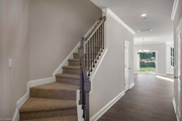Kernersville, NC 27284,1479 Amberview LN