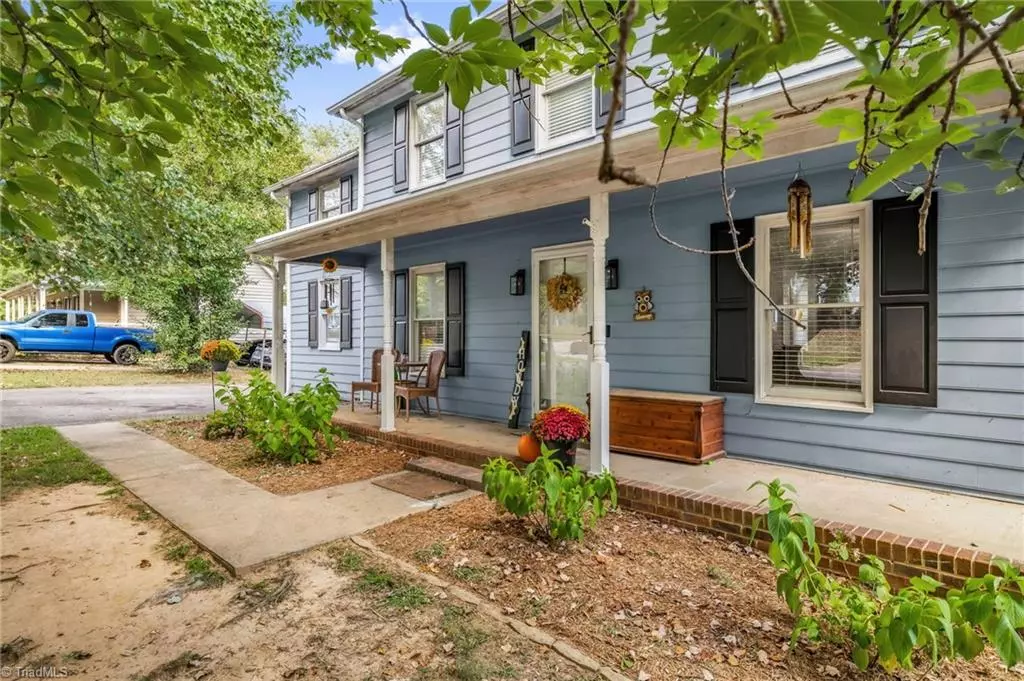 Reidsville, NC 27320,2215 Doe RUN