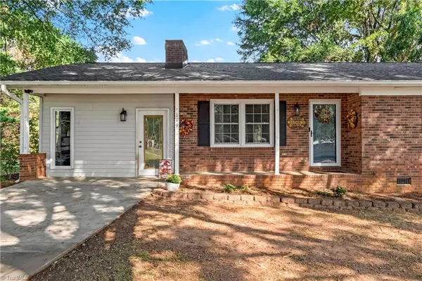 Elkin, NC 28621,149 Somersault LN