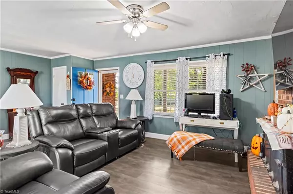 Elkin, NC 28621,149 Somersault LN