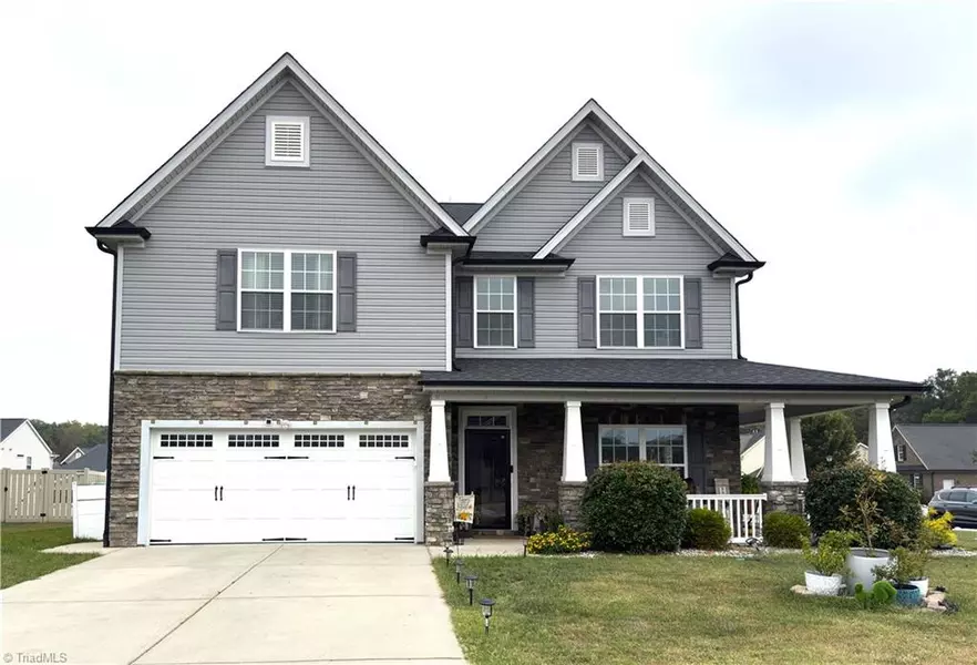 4000 Brayden DR, High Point, NC 27265