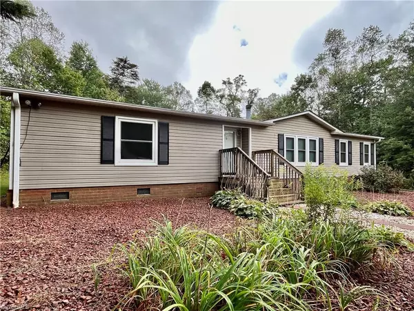 Walnut Cove, NC 27052,1095 Piney Meadows DR