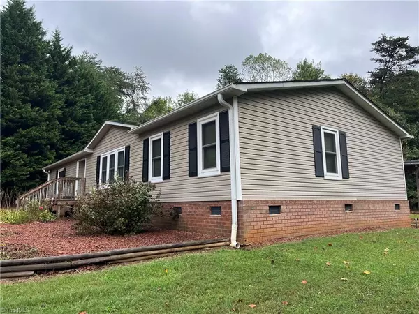 Walnut Cove, NC 27052,1095 Piney Meadows DR