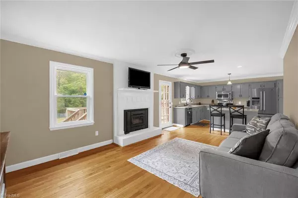 Pfafftown, NC 27040,3151 Broadview DR