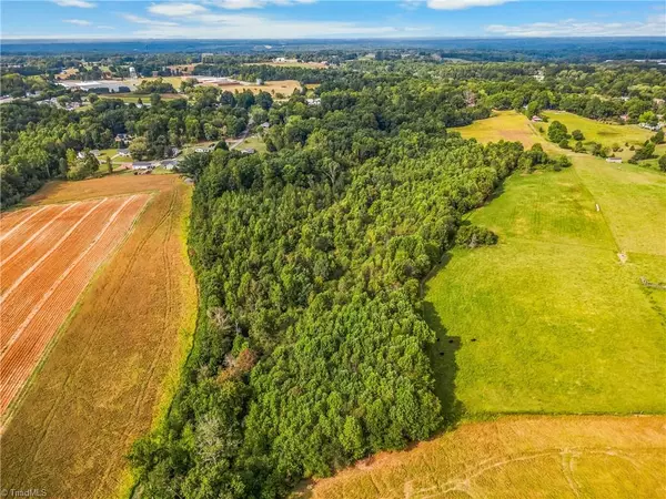 Boonville, NC 27011,000 Lake DR