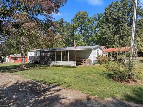 Lexington, NC 27292,128 Saint Albans LN