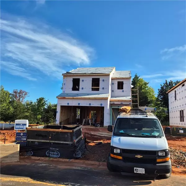 823 Shoveler CT, Kernersville, NC 27284