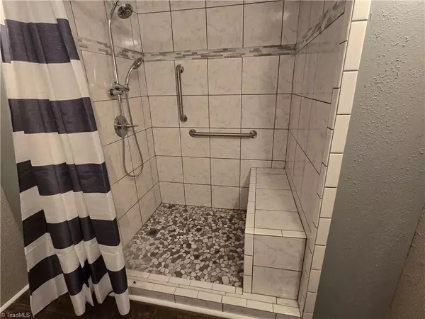 Lexington, NC 27292,15215 NC Highway 8