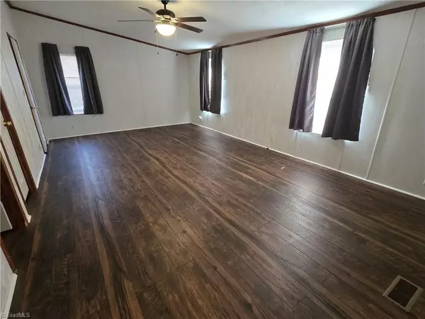 Lexington, NC 27292,15215 NC Highway 8