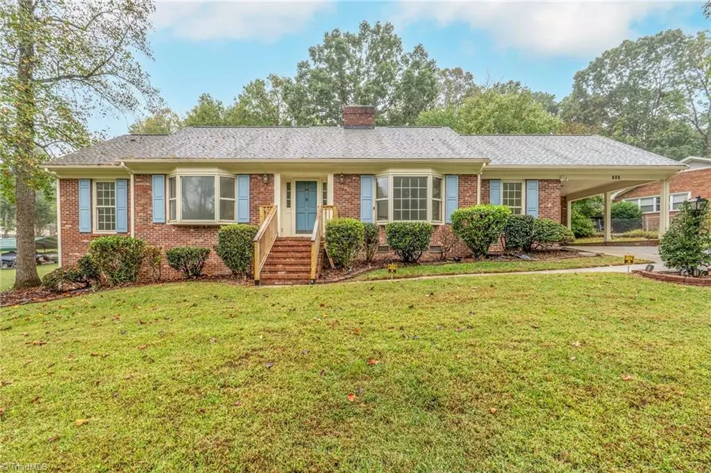 Thomasville, NC 27360,707 Willowmoore AVE