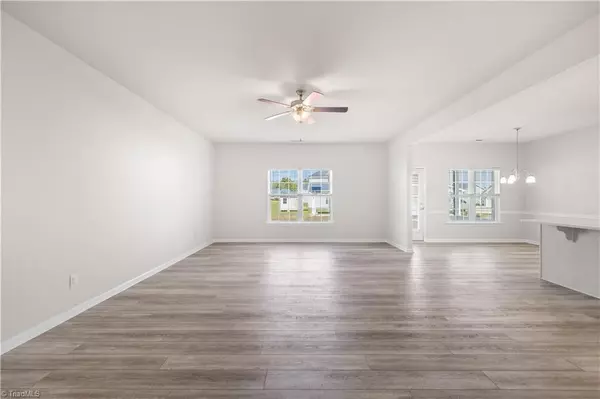 Kernersville, NC 27284,7167 Watkins Landing CT