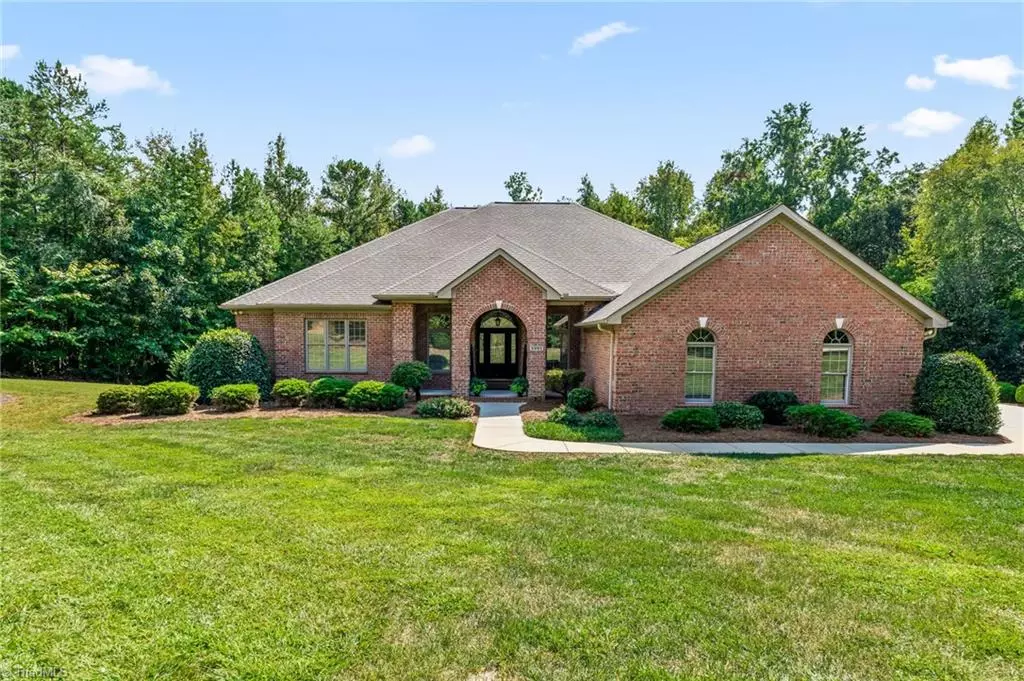 Trinity, NC 27370,5995 Lacey CT