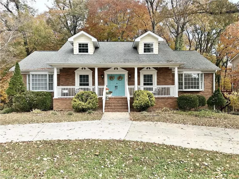 3102 Covewood ST, High Point, NC 27265