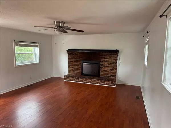 Lowgap, NC 27045,160 Magnolia ST