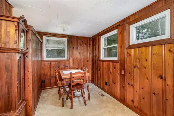 Pleasant Garden, NC 27313,1715 Rosswood RD