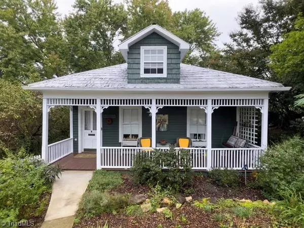 415 S Poplar ST, Winston-salem, NC 27101