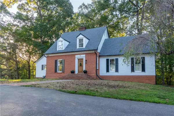 169 Fred Bahnson DR, Advance, NC 27006