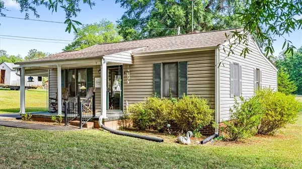 Stoneville, NC 27048,673 Janet RD