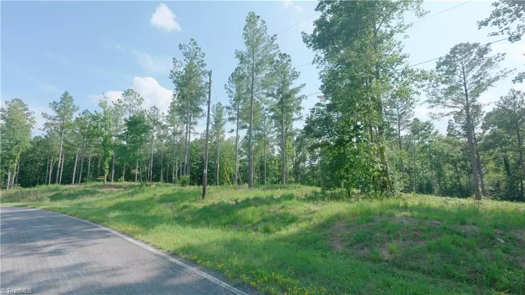 7 Carson RD, Cleveland, NC 27013