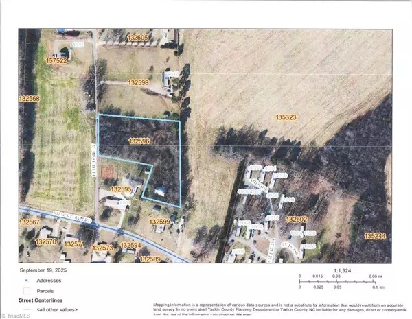 Yadkinville, NC 27055,0 Blue Dan LN