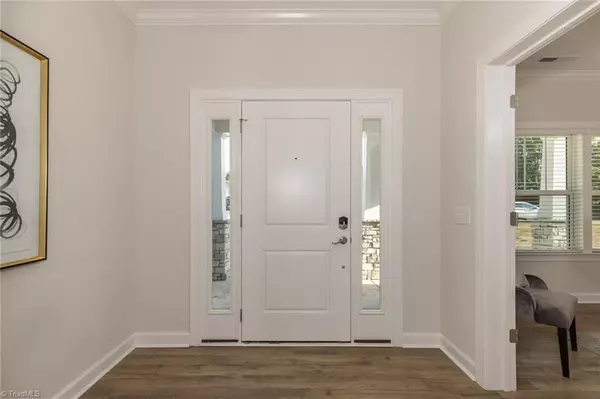 Clemmons, NC 27012,5962 Holder RD #1011