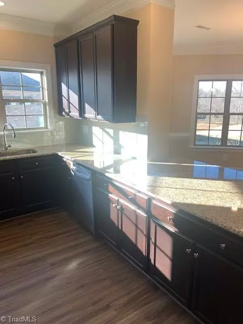 Colfax, NC 27235,1549 Oakbluffs DR